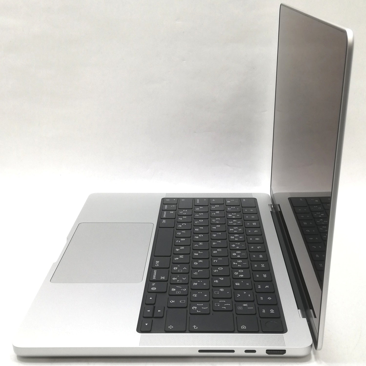 MacBook 中古 販売】MacBook Pro M5 / 14インチ / 2025 / 16GB / 512GB