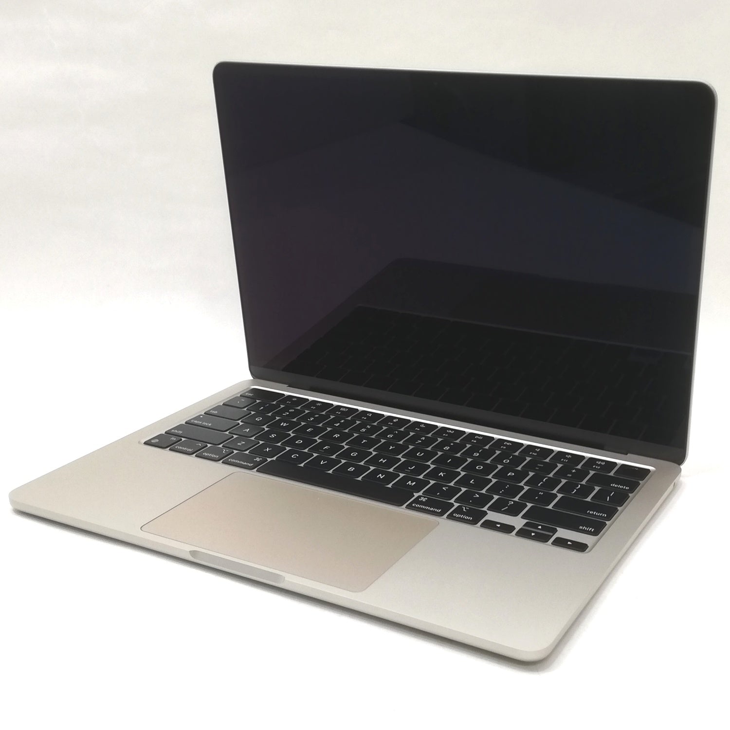 MacBook 中古 販売】MacBook Air M2 / 13インチ / 2022(2024) / 16GB