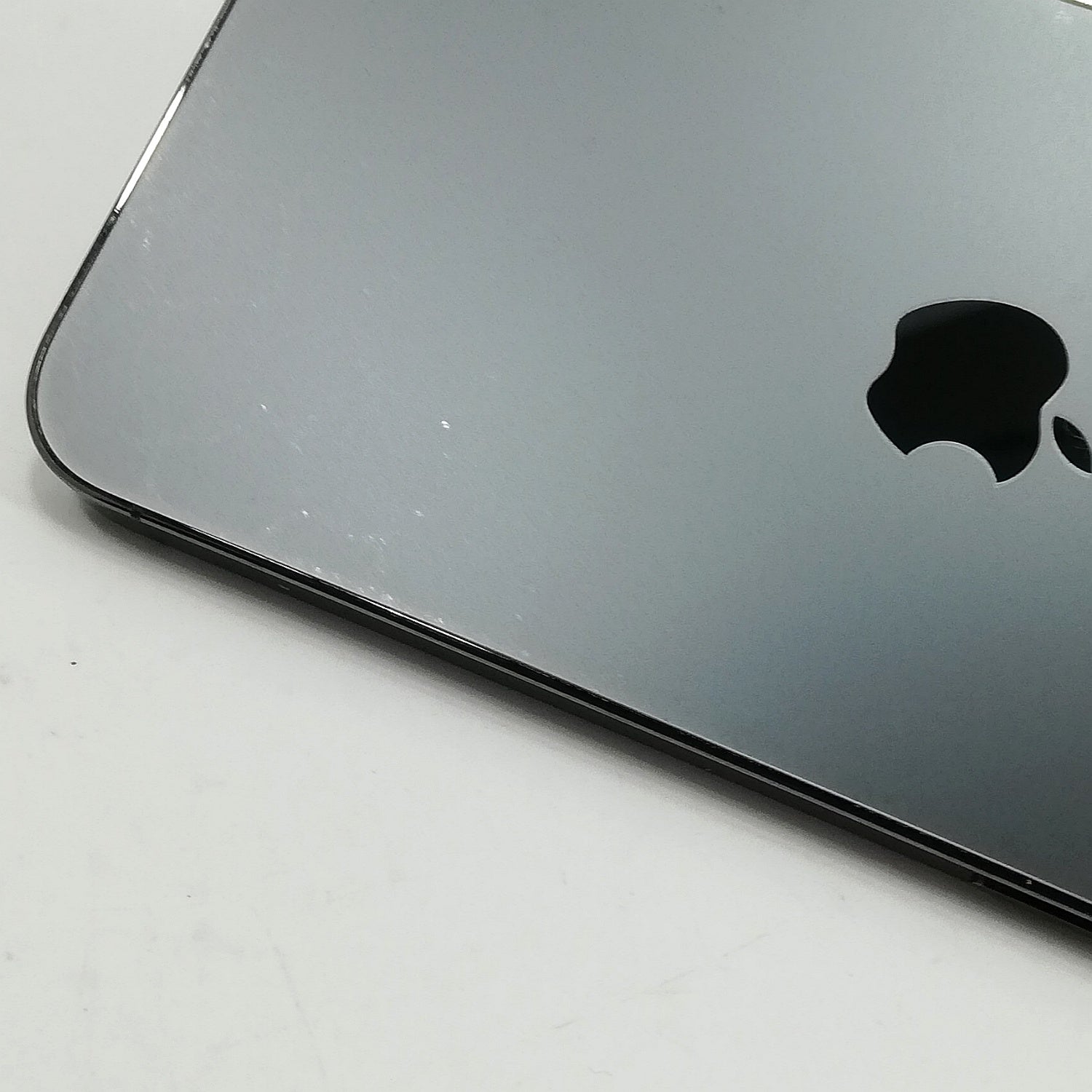 iPhone 中古 販売】iPhone 12 Pro / 2020 / 256GB / グラファイト