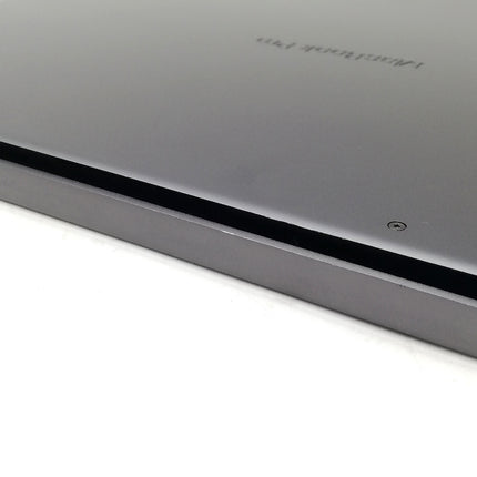 MacBook Pro M3Pro / 14インチ / 2023 / 18GB / 512GB / スペースブラック / ランク:C / MRX33J/A / 【中古品管理番号:38828】