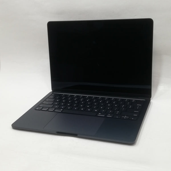 MacBook Air M2 / 13インチ / 2022 / 8GB / 256GB / ミッドナイト / ランク:B / MLY33J/A / 【中古品管理番号:38833】