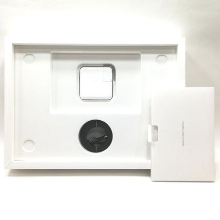 MacBook Pro M4 / 14インチ / 2024 / 16GB / 512GB / スペースブラック / ランク:A / MW2U3J/A / 【中古品管理番号:38839】