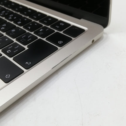 MacBook Air M2 / 13インチ / 2022 / 8GB / 256GB / スターライト / ランク:C / MLY13J/A / 【中古品管理番号:38855】