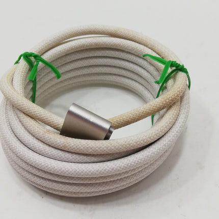 MacBook Air M2 / 13インチ / 2022 / 8GB / 256GB / スターライト / ランク:C / MLY13J/A / 【中古品管理番号:38855】