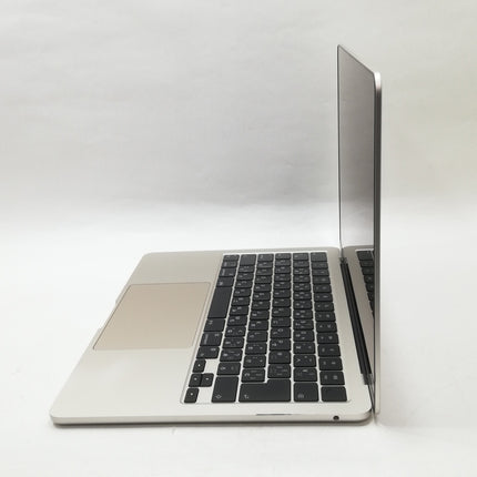 MacBook Air M2 / 13インチ / 2022 / 8GB / 256GB / スターライト / ランク:C / MLY13J/A / 【中古品管理番号:38855】