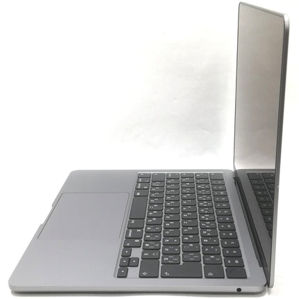 MacBook Air M2 / 13インチ / 2022 / 8GB / 256GB / スペースグレイ / ランク:B / MLXW3J/A / 【中古品管理番号:38860】