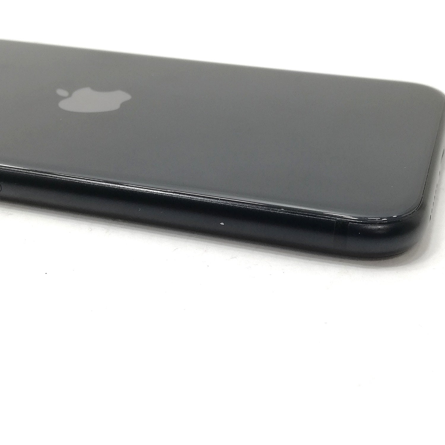 iPhone 中古 販売】iPhone SE 第2世代 / 2020 / 64GB / ブラック