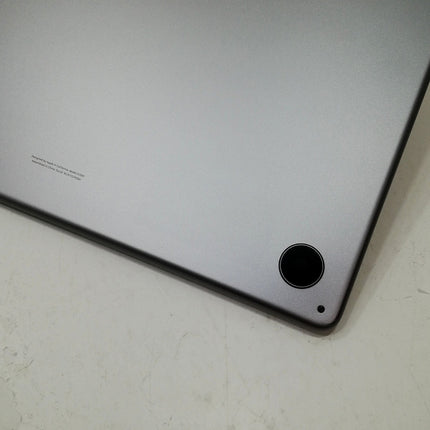 MacBook Air M2 / 13インチ / 2022 / 24GB / 512GB / スペースグレイ / ランク:B / MLXX3J/A / 【中古品管理番号:38878】
