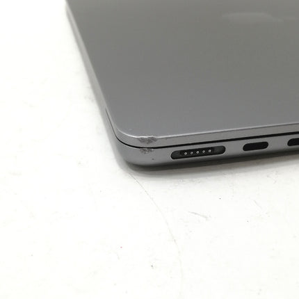 MacBook Air M2 / 13インチ / 2022 / 24GB / 512GB / スペースグレイ / ランク:C / MLXX3J/A / 【中古品管理番号:38882】