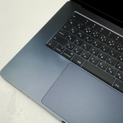 MacBook Air M2 / 15インチ / 2023 / 8GB / 256GB / ミッドナイト / ランク:B / MQKW3J/A / 【中古品管理番号:38900】