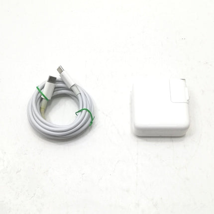 MacBook Air M1 / 13インチ / Mid2020 / 16GB / 512GB / スペースグレイ / ランク:B / MGN73J/A / 【中古品管理番号:38901】
