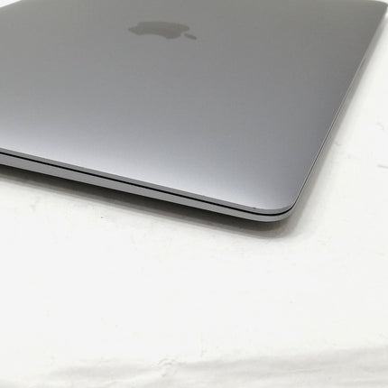 MacBook Air M1 / 13インチ / Mid2020 / 16GB / 512GB / スペースグレイ / ランク:B / MGN73J/A / 【中古品管理番号:38901】
