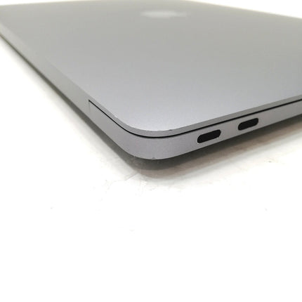 MacBook Air M1 / 13インチ / Mid2020 / 16GB / 512GB / スペースグレイ / ランク:B / MGN73J/A / 【中古品管理番号:38902】