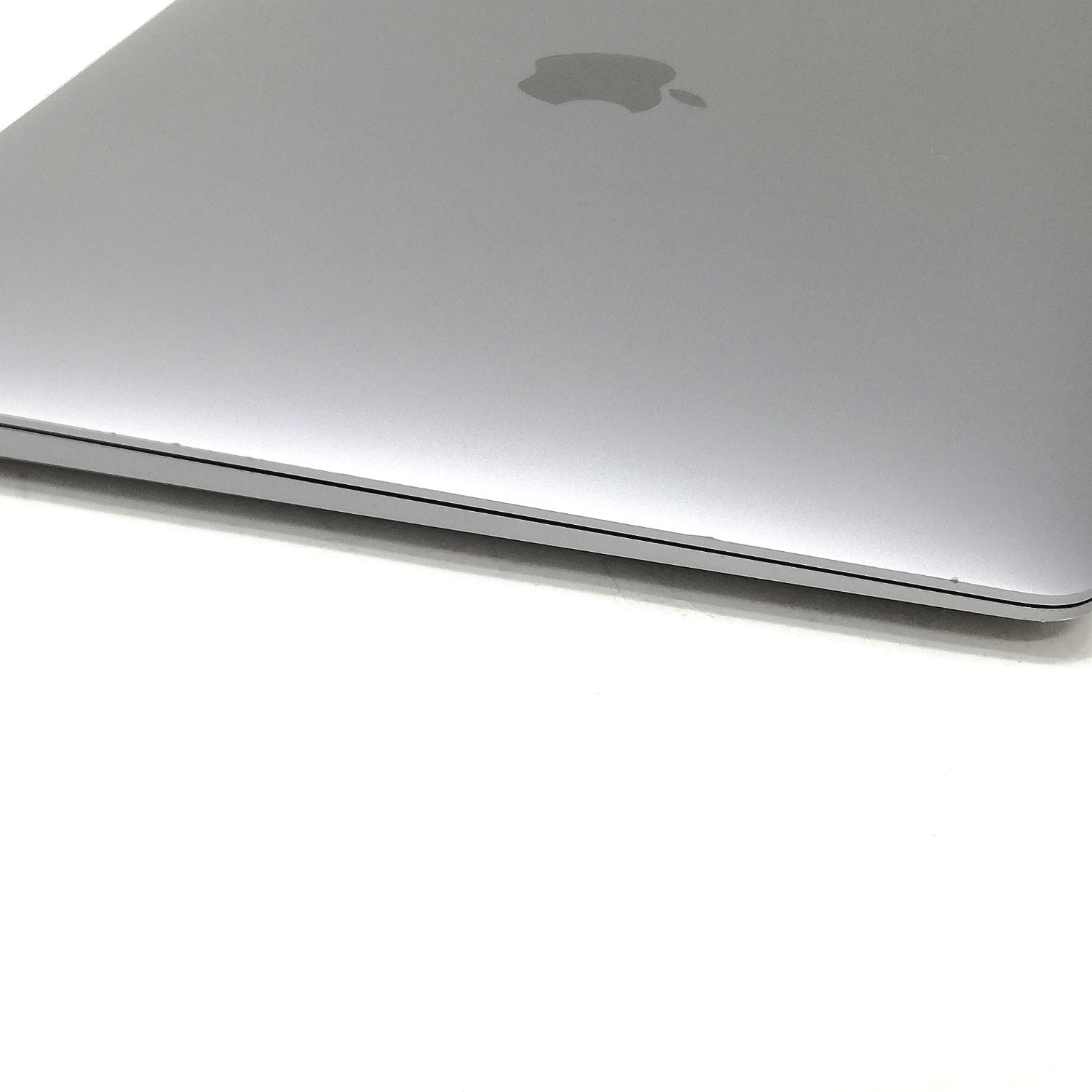 MacBook 中古 販売】MacBook Air M1 / 13インチ / Mid2020 / 16GB