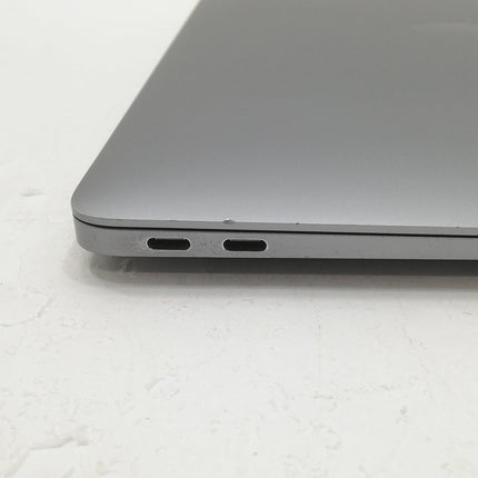 MacBook Air M1 / 13インチ / Mid2020 / 16GB / 512GB / スペースグレイ / ランク:C / MGN73J/A / 【中古品管理番号:38909】