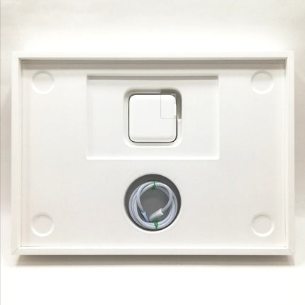 MacBook Air M4 / 13インチ / 2025 / 16GB / 256GB / スカイブルー / ランク:A / MC6T4J/A / 【中古品管理番号:38919】