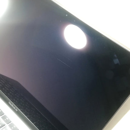MacBook Air M1 / 13インチ / Mid2020 / 16GB / 256GB / スペースグレイ / ランク:C / MGN63J/A / 【中古品管理番号:38957】