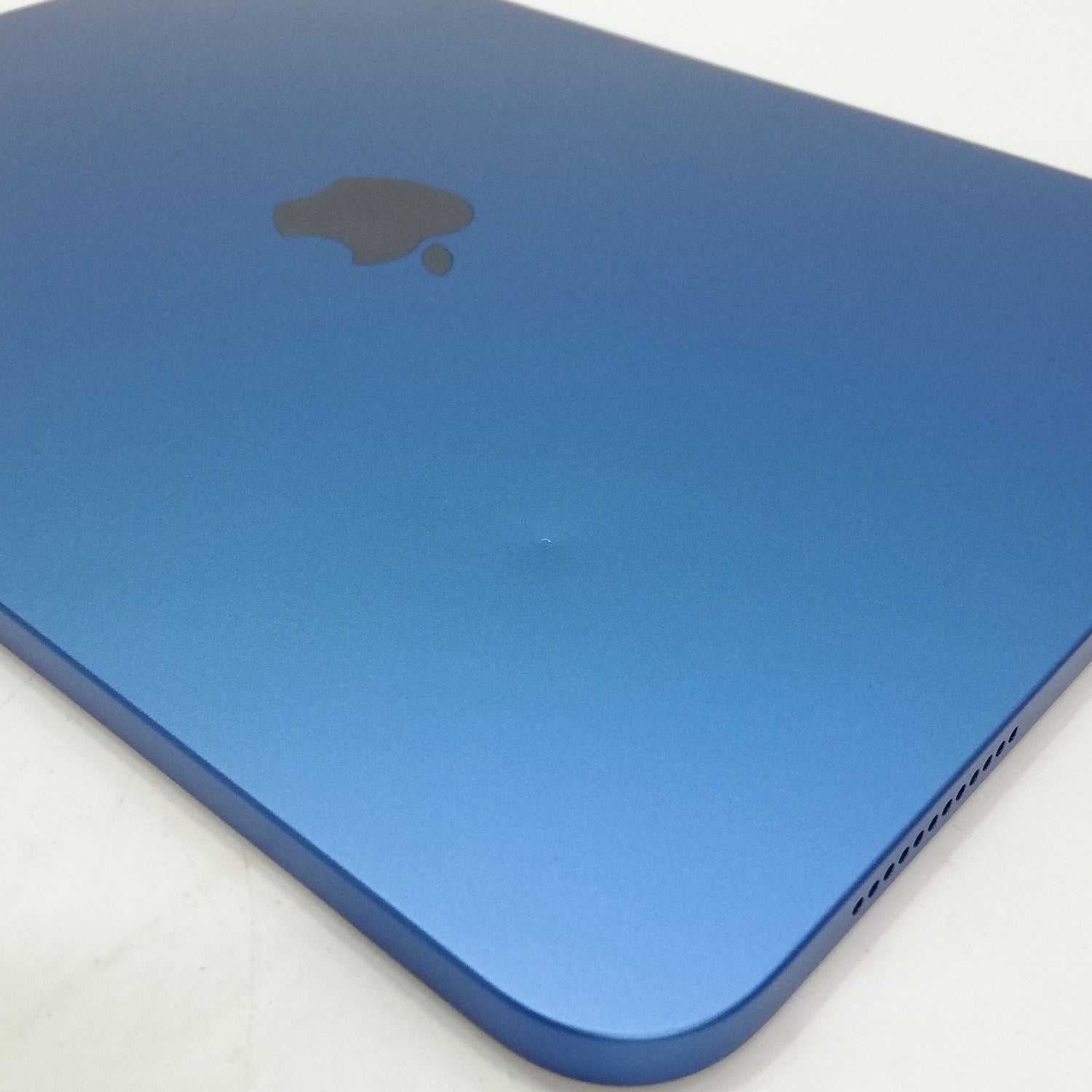 iPad 中古 販売】iPad 11インチ A16・第11世代 / Wi-Fiモデル / 10.9