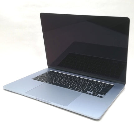 MacBook Air M4 / 15インチ / 2025 / 16GB / 256GB / スカイブルー / ランク:A / MC7A4J/A / 【中古品管理番号:38989】