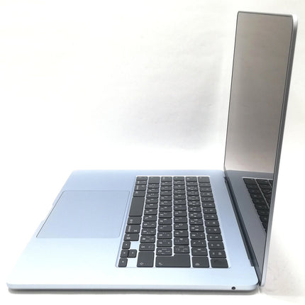 MacBook Air M4 / 15インチ / 2025 / 16GB / 256GB / スカイブルー / ランク:A / MC7A4J/A / 【中古品管理番号:38989】