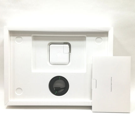 MacBook Pro M4 / 14インチ / 2024 / 16GB / 512GB / スペースブラック / ランク:A / MW2U3J/A / 【中古品管理番号:38993】