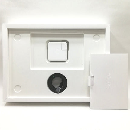 MacBook Pro M4 / 14インチ / 2024 / 16GB / 512GB / スペースブラック / ランク:A / MW2U3J/A / 【中古品管理番号:38994】