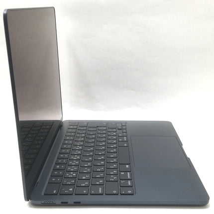 MacBook Air M3 / 13インチ / 2024 / 24GB / 512GB / ミッドナイト / ランク:B / MC8Q4J/A / 【中古品管理番号:38997】