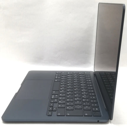 MacBook Air M3 / 13インチ / 2024 / 24GB / 512GB / ミッドナイト / ランク:B / MC8Q4J/A / 【中古品管理番号:38997】