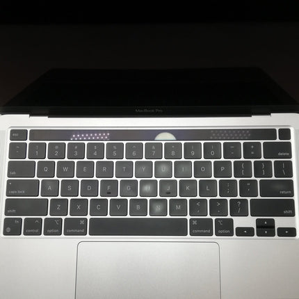 MacBook Pro M2 / 13インチ / 2022 / 8GB / 256GB / シルバー / ランク:B / MNEP3J/A / 【中古品管理番号:40283】