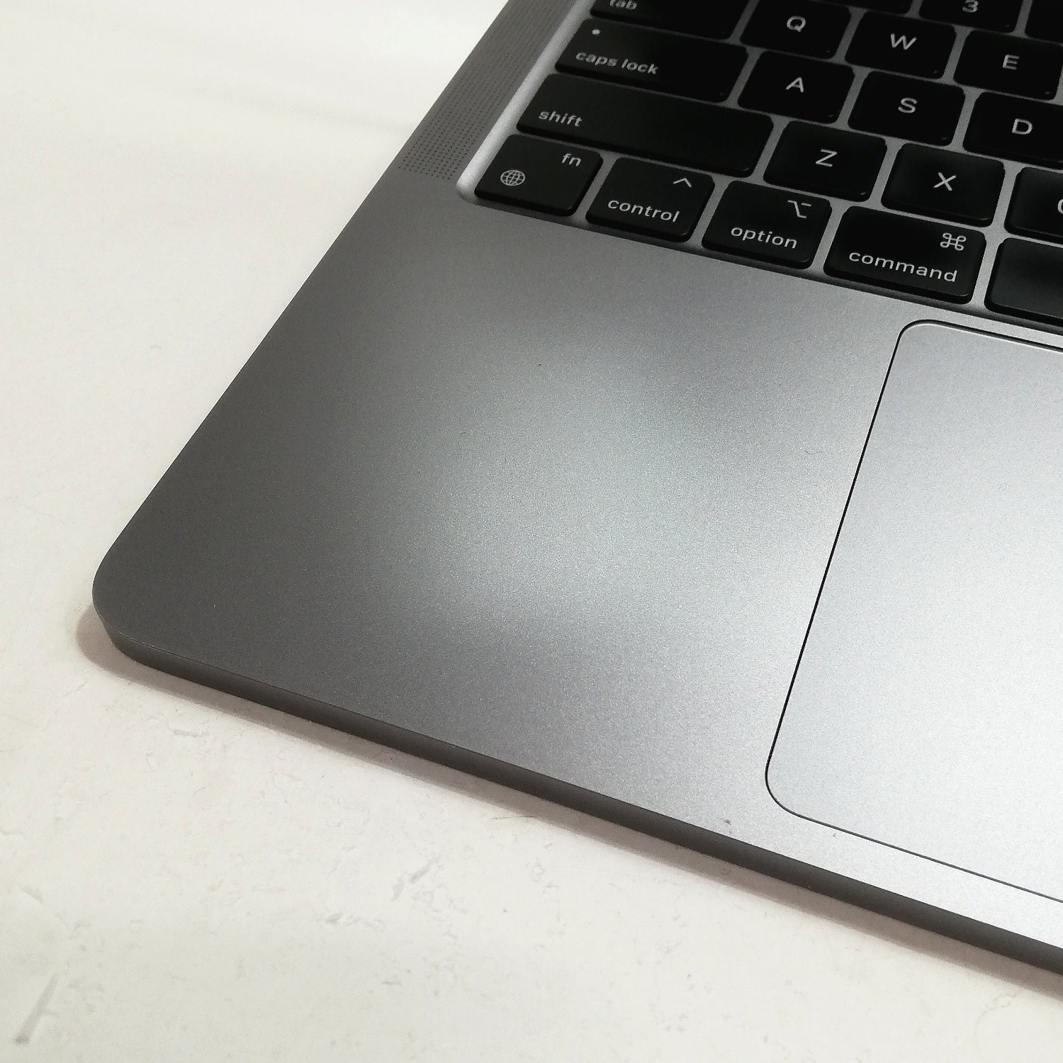 MacBook 中古 販売】MacBook Pro M2 / 13インチ / 2022 / 24GB / 512GB