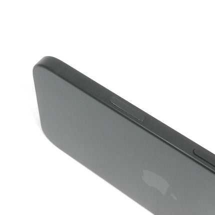 【決算特価！】iPhone 16 / 2024 / 128GB / ブラック / 国内版SIMフリー / ランク:B / MYDQ3J/A / A3286 【中古品管理番号:40346】