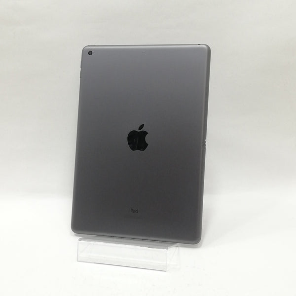 iPad / Wi-Fiモデル / 10.2インチ / 第8世代 / 2020 / 32GB / スペースグレイ / ランク:B / MYL92J/A / A2270 【中古品管理番号:40363】