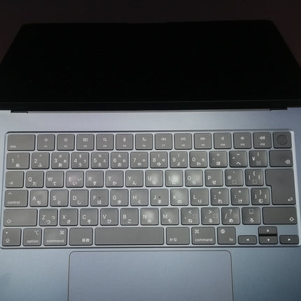 MacBook Air M2 / 15インチ / 2023 / 8GB / 512GB / ミッドナイト / ランク:B / MQKX3J/A / 【中古品管理番号:40388】