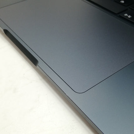 MacBook Air M3 / 13インチ / 2024 / 16GB / 1TB / ミッドナイト / ランク:C / MRXV3J/A / 【中古品管理番号:40398】