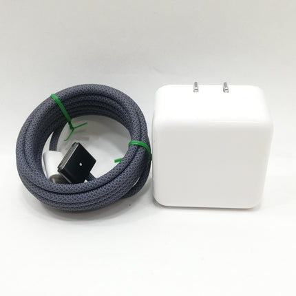 MacBook Air M3 / 13インチ / 2024 / 16GB / 1TB / ミッドナイト / ランク:C / MRXV3J/A / 【中古品管理番号:40398】