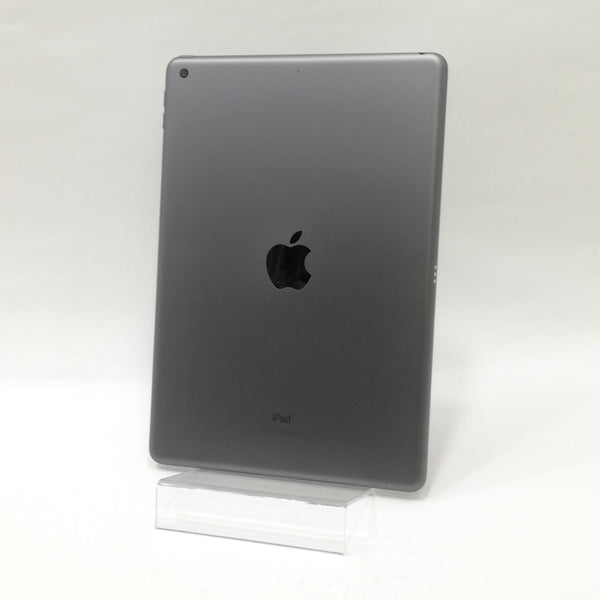 iPad / Wi-Fiモデル / 10.2インチ / 第8世代 / 2020 / 32GB / スペースグレイ / ランク:B / MYL92J/A / A2270 【中古品管理番号:40403】