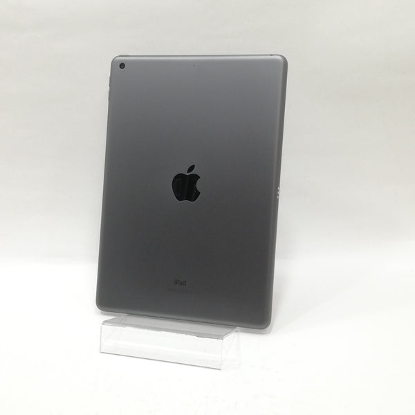 iPad / Wi-Fiモデル / 10.2インチ / 第8世代 / 2020 / 32GB / スペースグレイ / ランク:B / MYL92J/A / A2270 【中古品管理番号:40408】