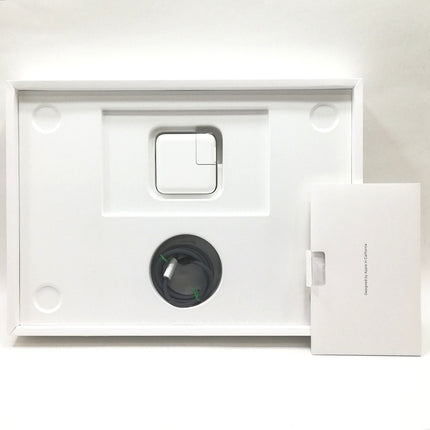 MacBook Air M2 / 13インチ / 2022(2024) / 16GB / 256GB / ミッドナイト / ランク:A / MC7X4J/A / 【中古品管理番号:40420】