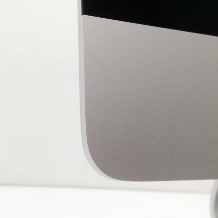 iMac Retina 4K / 21インチ / 2019 / 8GB / 1TB / シルバー / ランク:D / MRT42J/A / 【中古品管理番号:40426】