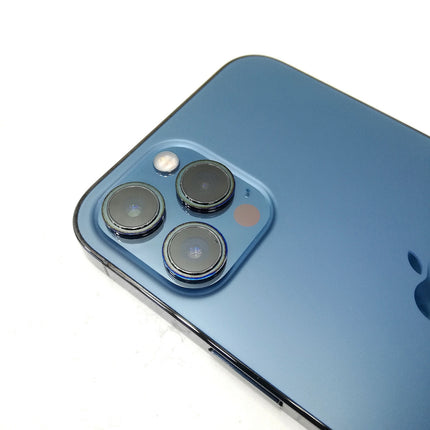 【決算特価！】iPhone 12 Pro Max / 2020 / 256GB / パシフィックブルー / docomo版SIMロック解除品 / ランク:C / MGD23J/A / A2410 【中古品管理番号:40449】