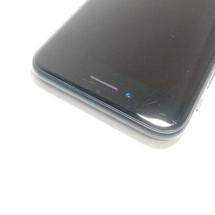 【決算特価！】iPhone SE 第3世代 / 2022 / 64GB / ミッドナイト / docomo版SIMフリー / ランク:C / MMYC3J/A / A2782 【中古品管理番号:40456】