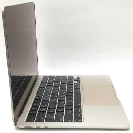 MacBook Air M2 / 13インチ / 2022(2024) / 16GB / 256GB / スターライト / ランク:B / MC7W4J/A / 【中古品管理番号:40497】