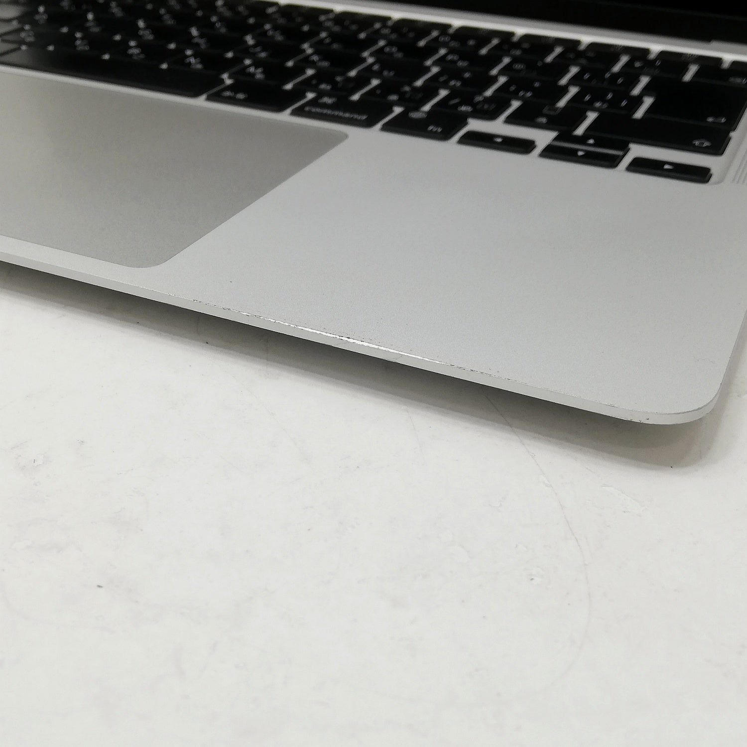MacBook 中古 販売】MacBook Air M1 / 13インチ / Mid2020 / 8GB