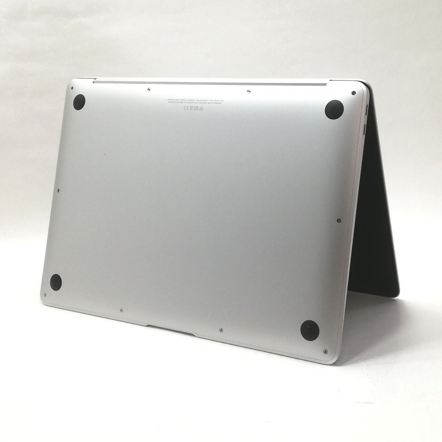 MacBook 中古 販売】MacBook Air M1 / 13インチ / Mid2020 / 8GB