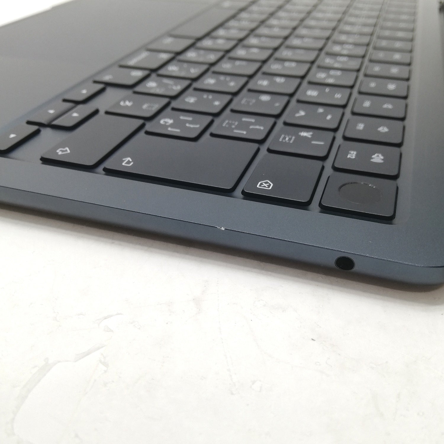 【美品・付属品未使用】MacBook Air M2 13.6ミッドナイト MacBook 中古 販売】MacBook Air M2 / 13インチ / 2022 / 8GB / 512GB