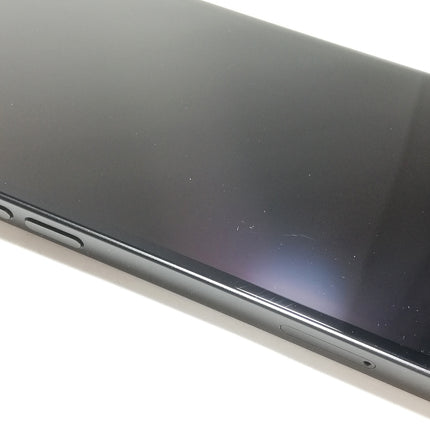 【ピックアップセール！】iPhone 16e / 2025 / 128GB / ブラック / au版SIMフリー / ランク:C / MD1Q4J/A / A3409 【中古品管理番号:40505】