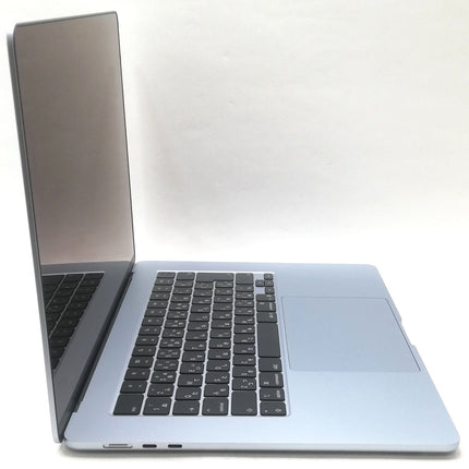 MacBook Air M4 / 15インチ / 2025 / 16GB / 512GB / スカイブルー / ランク:A / MC7C4J/A / 【中古品管理番号:40507】
