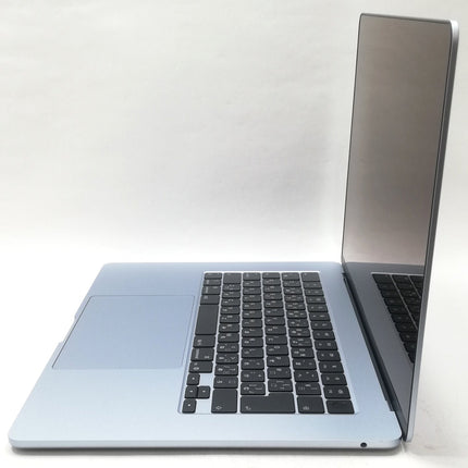MacBook Air M4 / 15インチ / 2025 / 16GB / 512GB / スカイブルー / ランク:A / MC7C4J/A / 【中古品管理番号:40507】