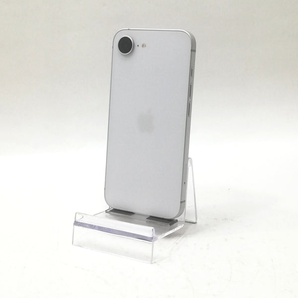 iPhone 16e / 2025 / 128GB / ホワイト / au版SIMフリー / ランク:C / MD1R4J/A / A3409 【中古品管理番号:40508】