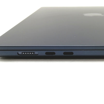 MacBook Air M2 / 15インチ / 2023 / 8GB / 256GB / ミッドナイト / ランク:A / MQKW3J/A / 【中古品管理番号:40511】